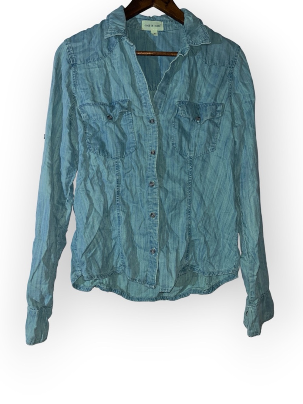 Cloth & Stone Chambray Buttondown SIZE MEDIUM
